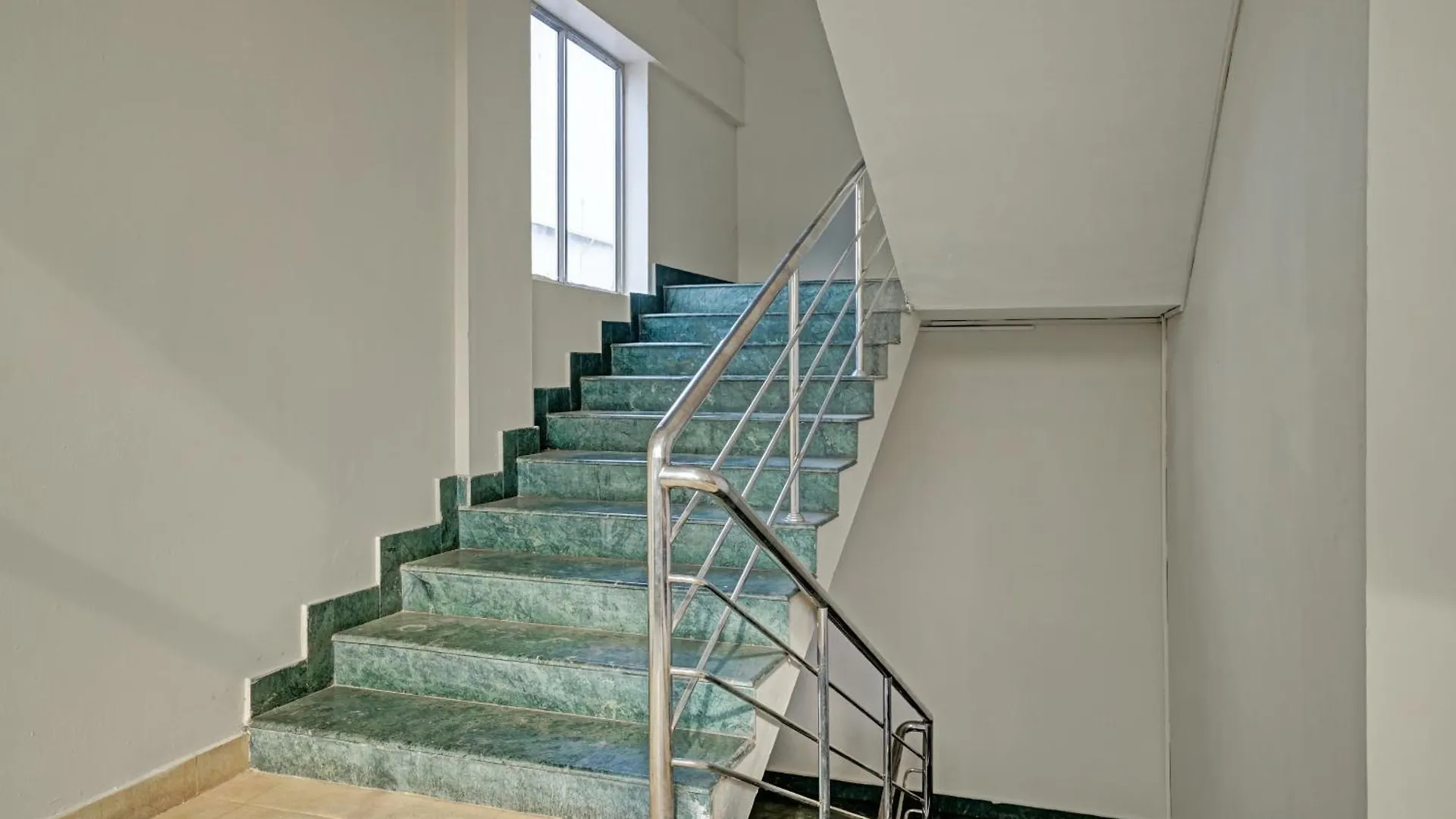 Hotel O Metro Residency Kumbalam